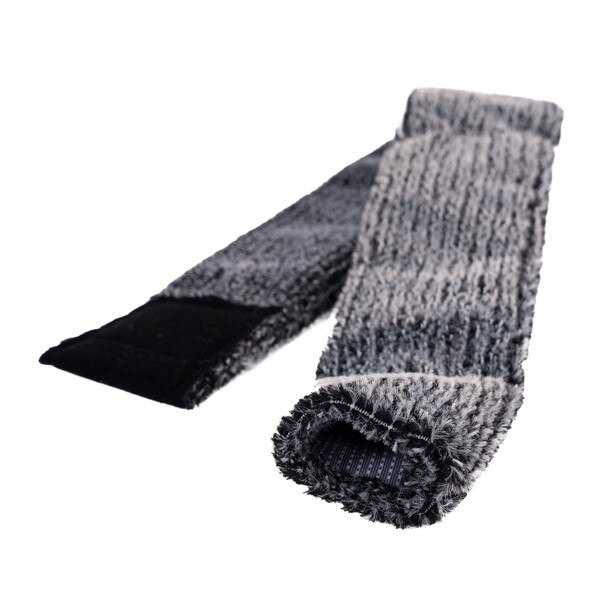 close-up 2 black mitter cloth strip